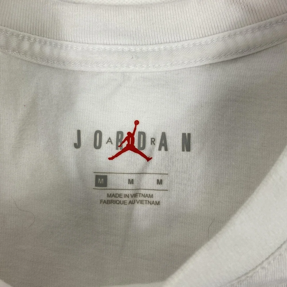 Jordan Shirt Mens Medium White XIII Jumpman Logo Basketball Graphic Tee